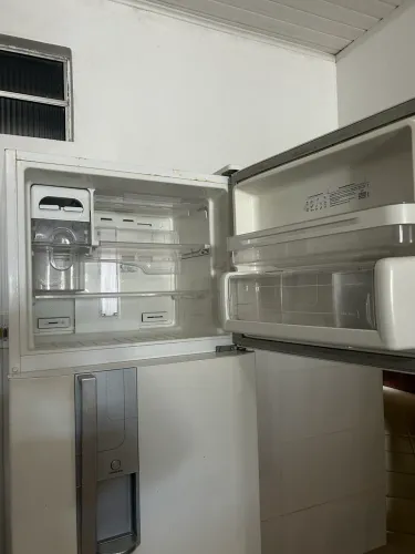 Geladeira electrolux