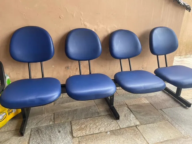 Cadeiras recepção 