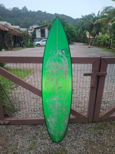 Prancha de surf cabianca