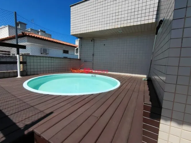 Excelente Cobertura Linear no Início da Gleba B Piscina, Sol Manhã, Muita Luz e Ventilação