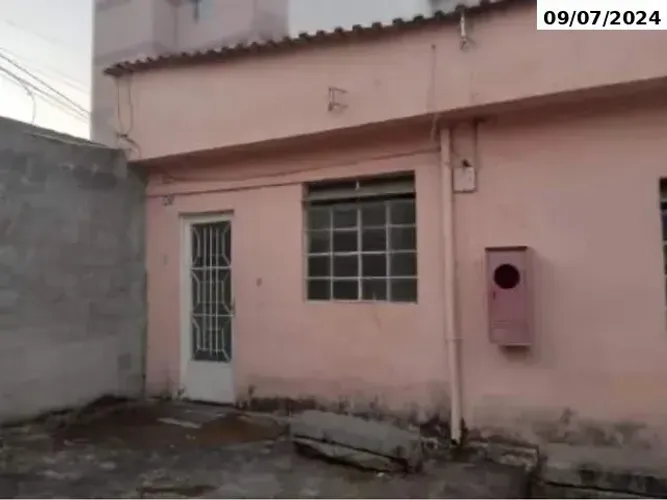 Três casas c/ 279m² em Lavras/MG
