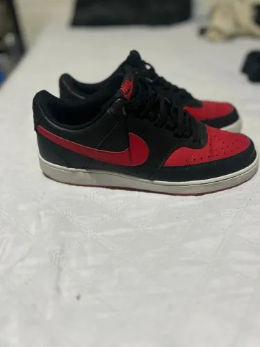 Tênis Nike Court Vision Low - Vermelho/Preto