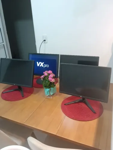 Lote Monitores GAMERS 19" HDMI 