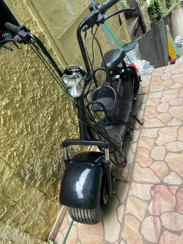 Moto elétrica muuv (Leia anúncio)