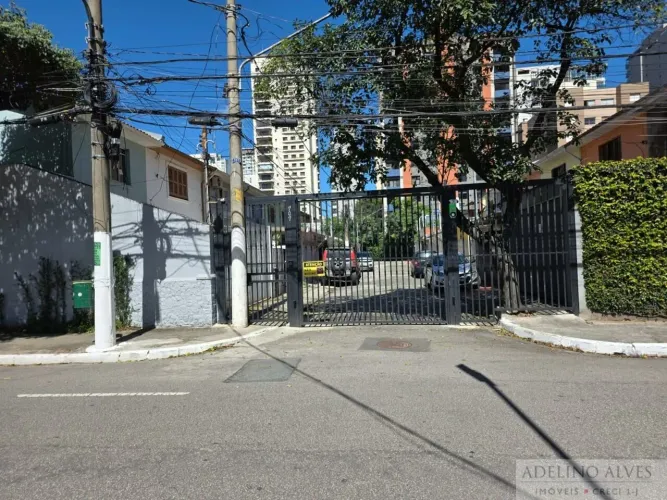 Casa para locação na Vila Olímpia , 2 dormitórios e 115 m ²