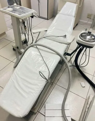 Cadeira de dentista completa