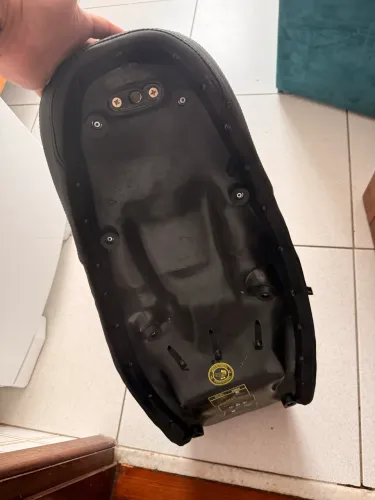 Banco comfort Pedrinho Versys 300