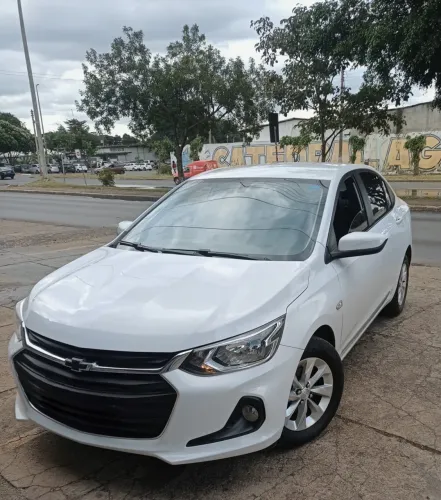 Chevrolet Onix Plus LT 1.0 12V TB Flex Mec. 4P 2021