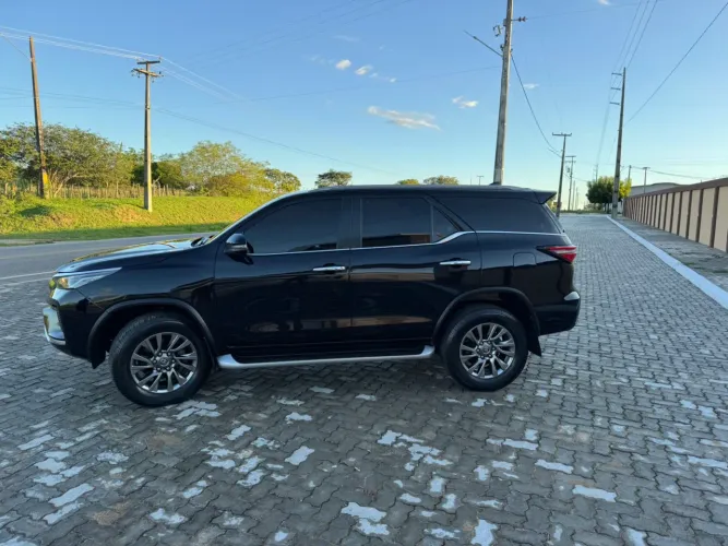 Toyota Hilux SW4 SRX 4X4 2.8 TDI 16V Dies. Aut. 2021