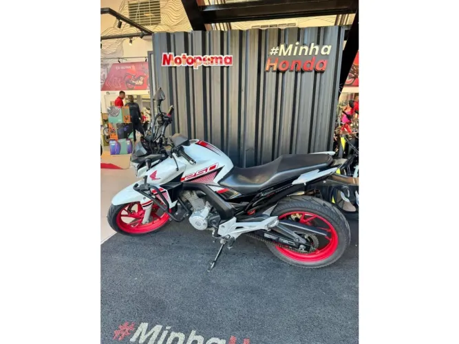 Honda Cb 250 twister 2022