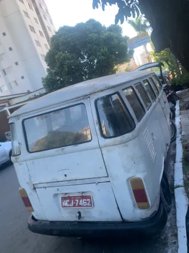 Volkswagen Kombi Standard/ Luxo/ Serie Prata 1996