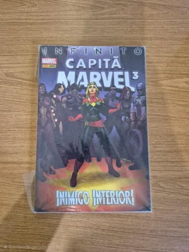 HQ: Capitão Marvel 3 - Infinito