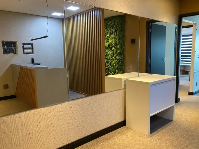 Sala Comercial para locação e venda - Centro
