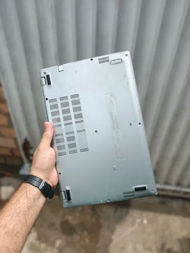 Leia o anúncio notebook acer