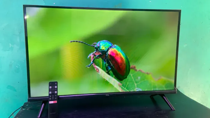 TV SMART TCL 32? POLEGADAS SEMI NOVA