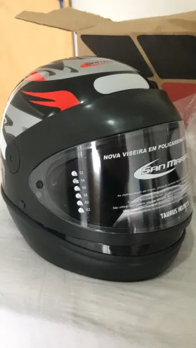 Capacete San Marino NUNCA USADO, ORIGINAL (Taurus Helmets) Tamanho 60