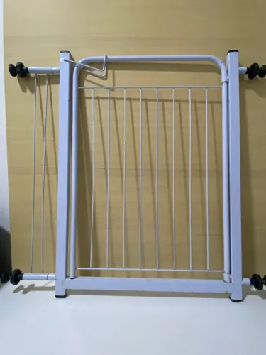 Portão de Segurança Pet e Criança Ajustável 70 a 115 cm