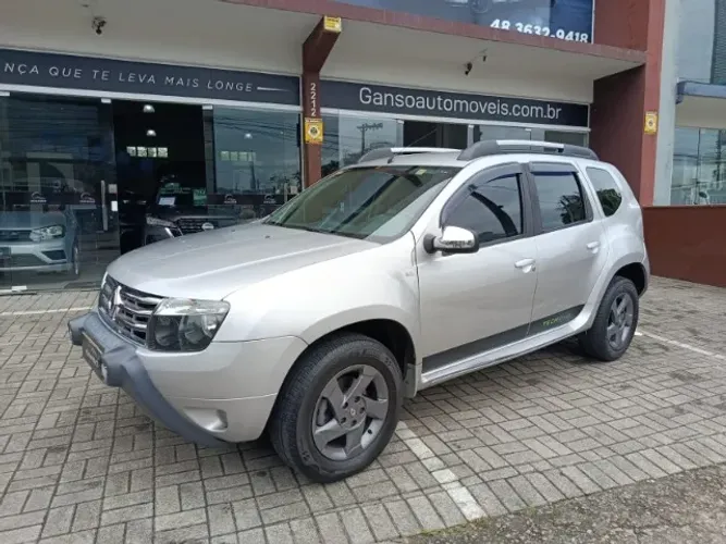 Renault Duster Dynamique 2.0 Hi-flex 16V Aut. 2014