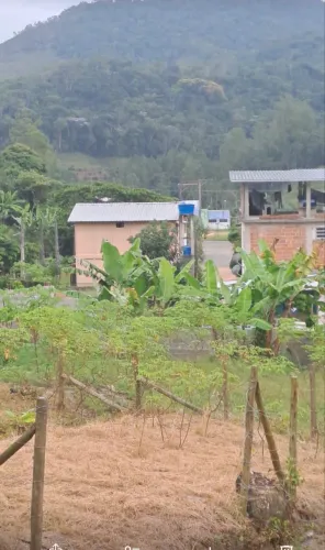 Vendo ou troco terreno em vargem alta.