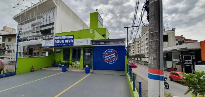 Venda | Casa Comercial de 350m² na Trindade