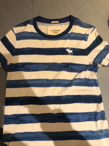 Camiseta Abercrombie & Fitch Original