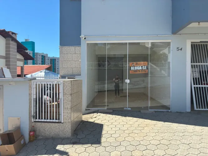Alugo sala comercial