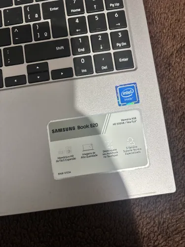 Notebook Samsung Book E20