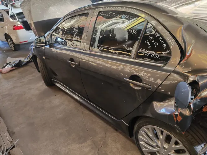 VENDO PEÇAS LANCER 2.0 AUTOMÁTICO 2016 - COM NOTA FISCAL 