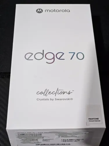 Smartphone Motorola Edge 70 5G Crystals by Swarovski - 512GB 12GB RAM, Ultrafino, 3 camera