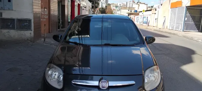 Fiat Palio Attractive 1.0 EVO Fire Flex 8V 5P 2013