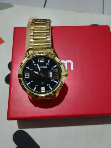 Relógio MONDAINE MASCULINO novo