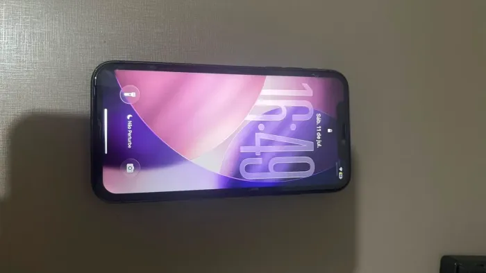 iPhone 11