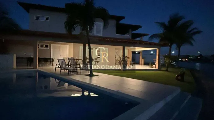 Casa de condomínio à venda em Cabo Frio, 485,00m²