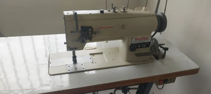 Máquina Pesponto da marca Sunstar KM740-BL