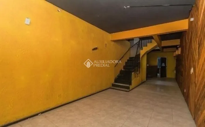 Casa comercial 120m2 privativos no bairro Cidade Baixa