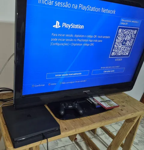 Playstation 4 Slim 1TB + 1 Controle original / Único Dono ótimo estado de conservação