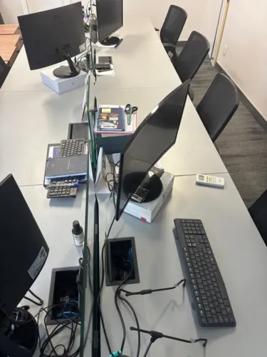 MESA PARA ESCRITÓRIO