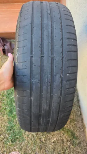 Pneu Pirelli usado (2 unidades)