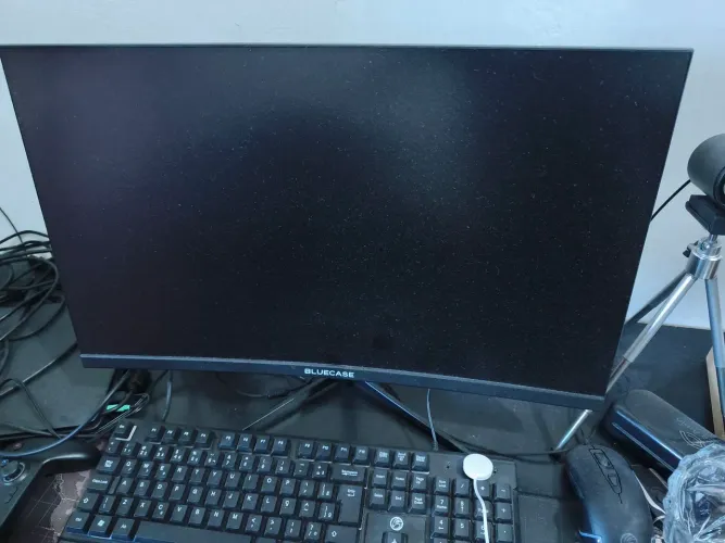 Vendo monitor tela curva
