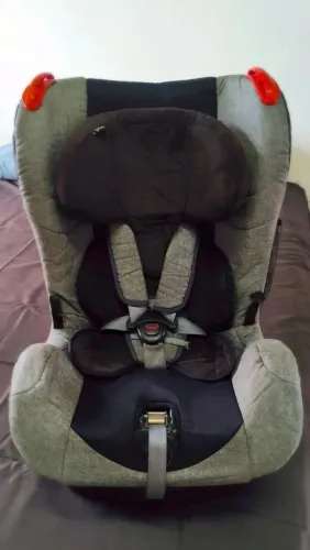Cadeirinha para carro infantil
