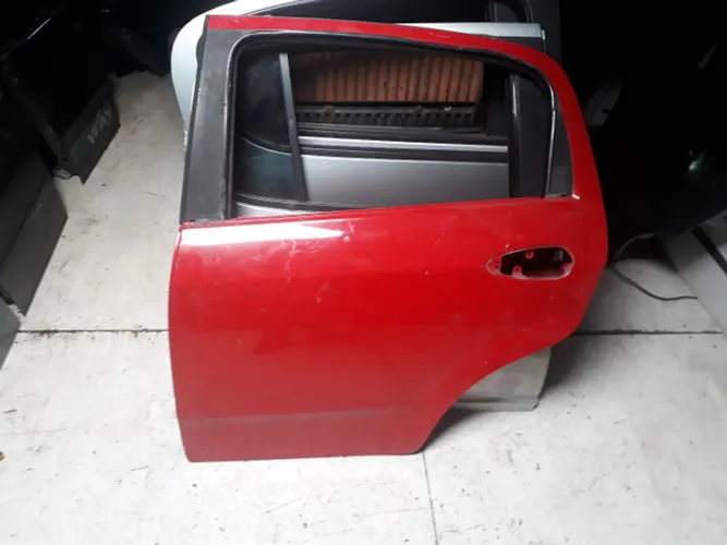 Porta traseira do Fiat Punto original