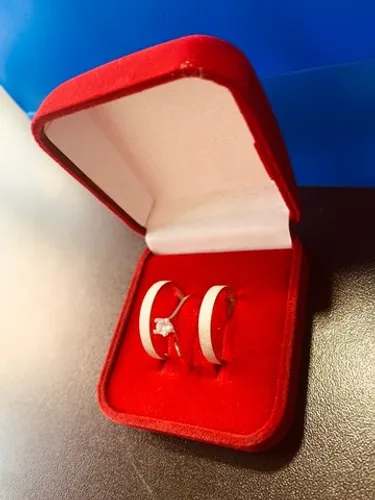 Alianças noivos