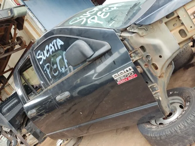 Cabine e portas Dodge ram 2008