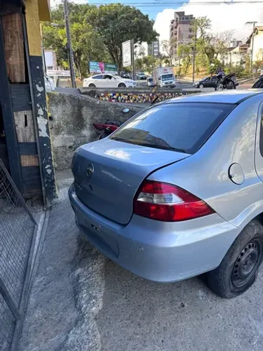 Prisma 1.4 flex completo ar direção  sucata para retirada de peças 