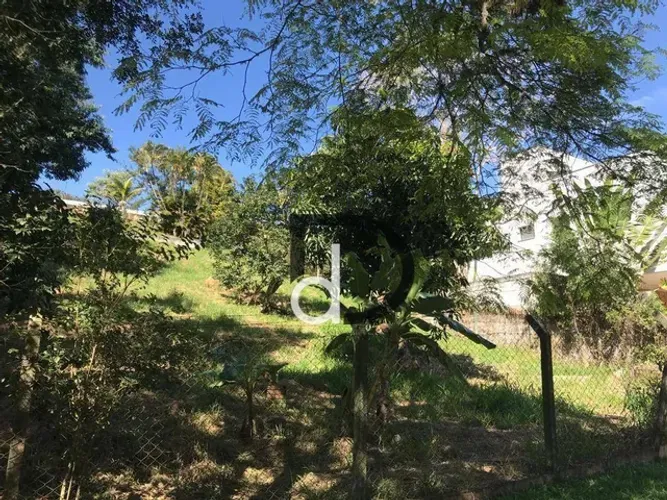 Terreno à venda, 1000 m² - Condomínio Chácaras do Lago - Vinhedo/SP