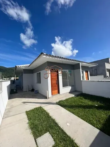 Casa Geminada para Venda em São José, Forquilhas, 2 dormitórios, 1 suíte, 1 banheiro, 1 va