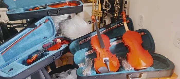 Violinos da Konig 4/4 (Novo completo)