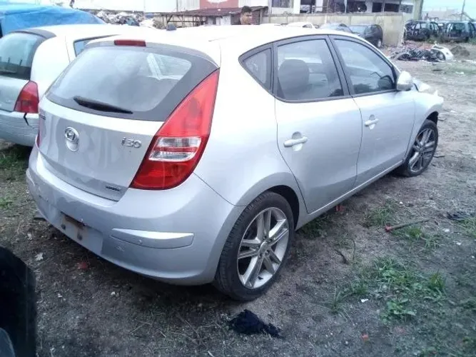 Sucata I30 para retirada de peças