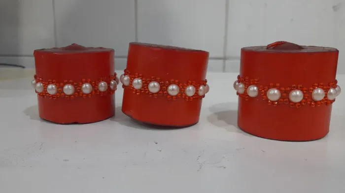 3 Velas Decorativas com Pedrarias (Natal)