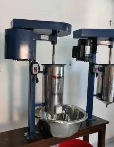 máquina de bater de açaí